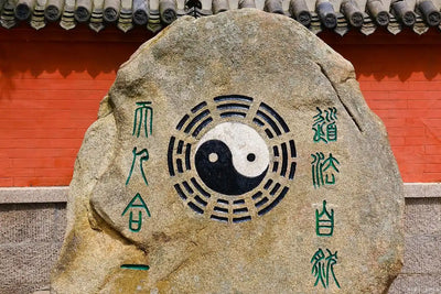How to distinguish true and false "enlightened" energy jewelry