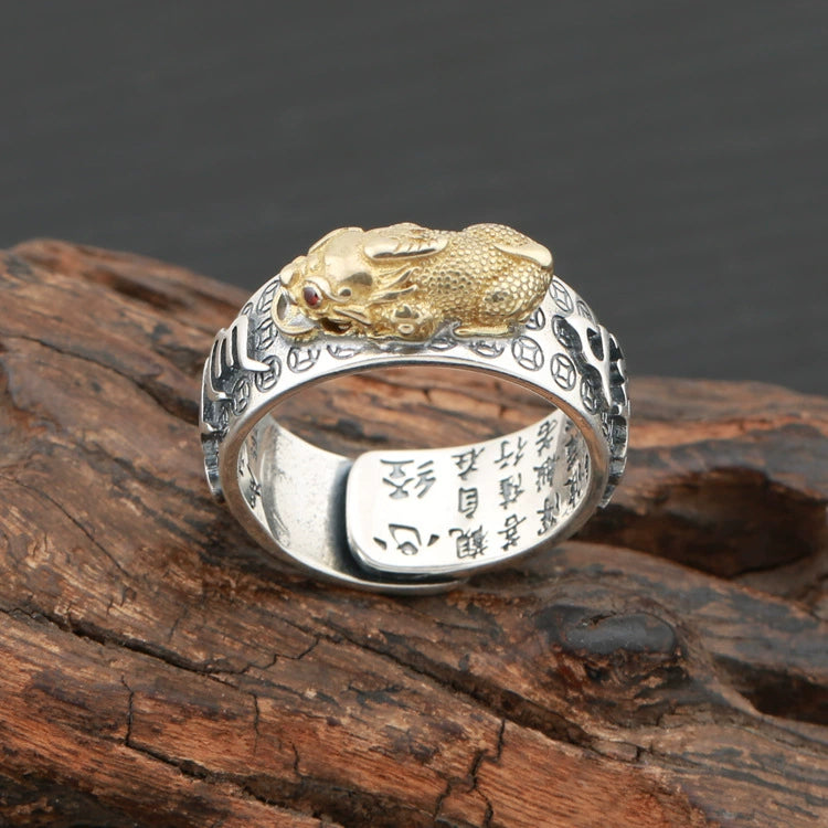 Gold Pixiu 925 silver ring close up showing red eye KaiGuang consecration outer coin rune and inner scripture