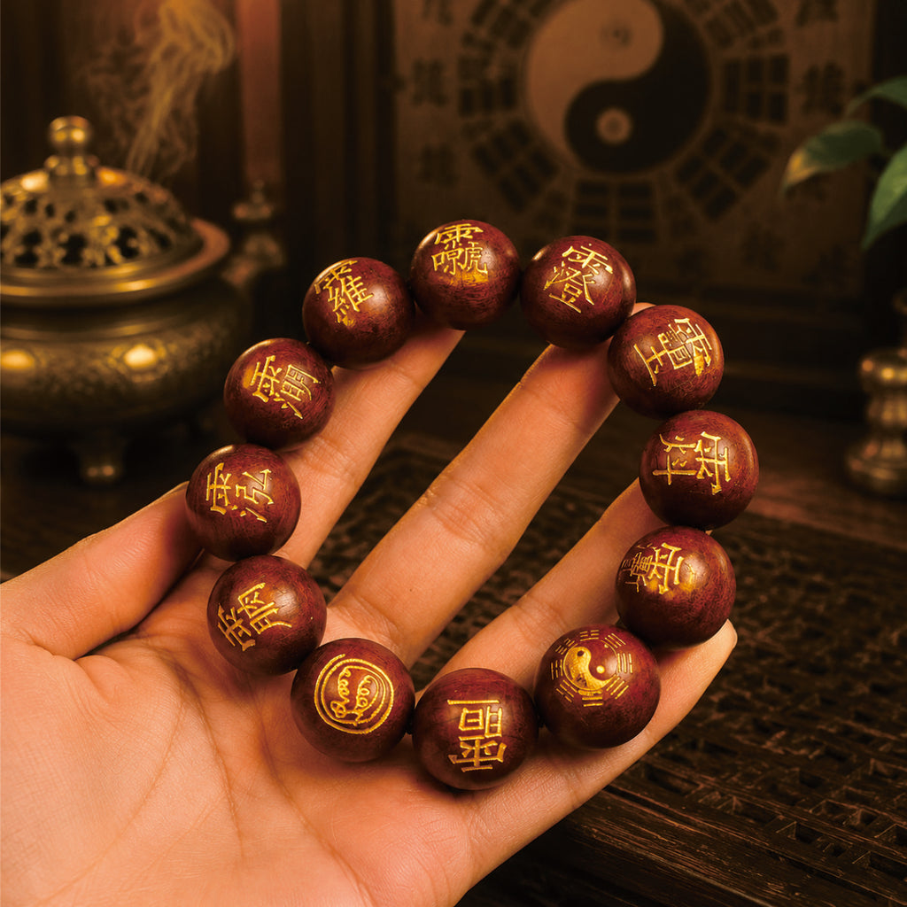 Gold-engraved Purple Star Emperor Matrix on thunderstruck jujube wood protection bracelet, Taoist yin-yang background